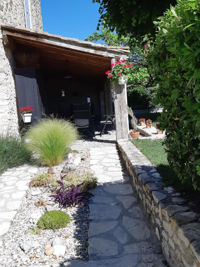 Apartament Chez Elles Portes-en-Valdaine Zewnętrze zdjęcie
