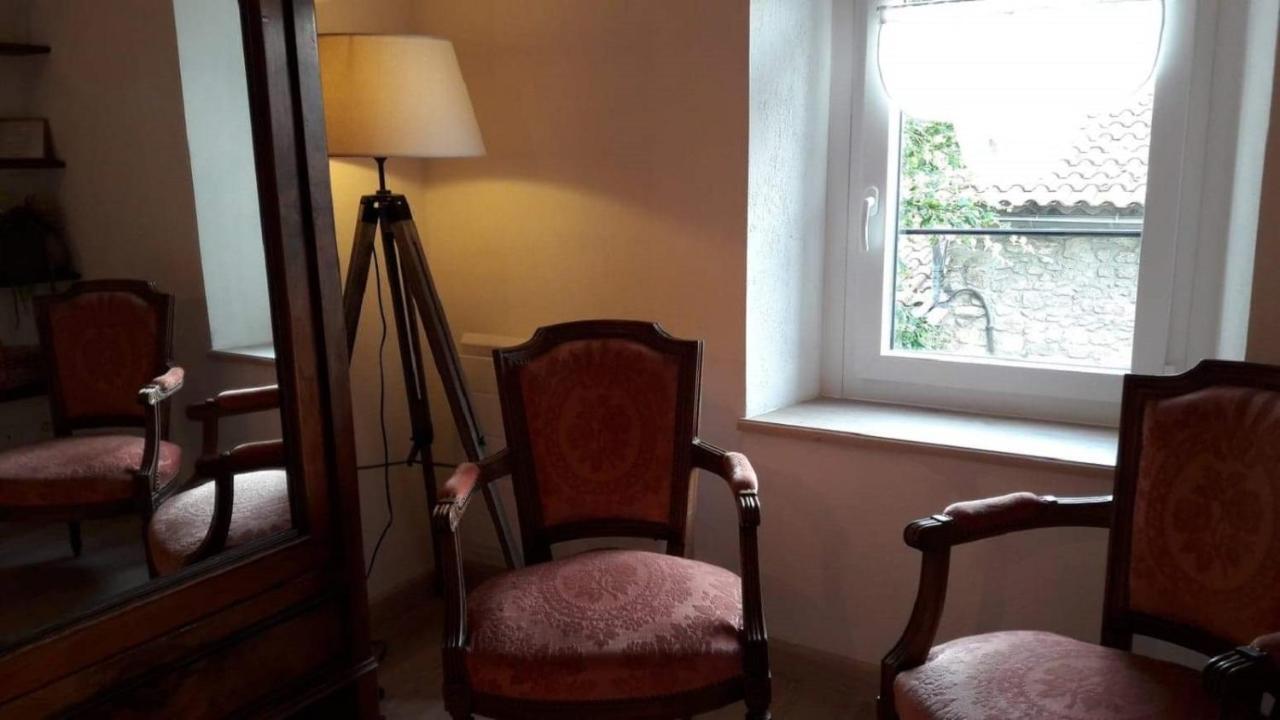 Apartament Chez Elles Portes-en-Valdaine Zewnętrze zdjęcie