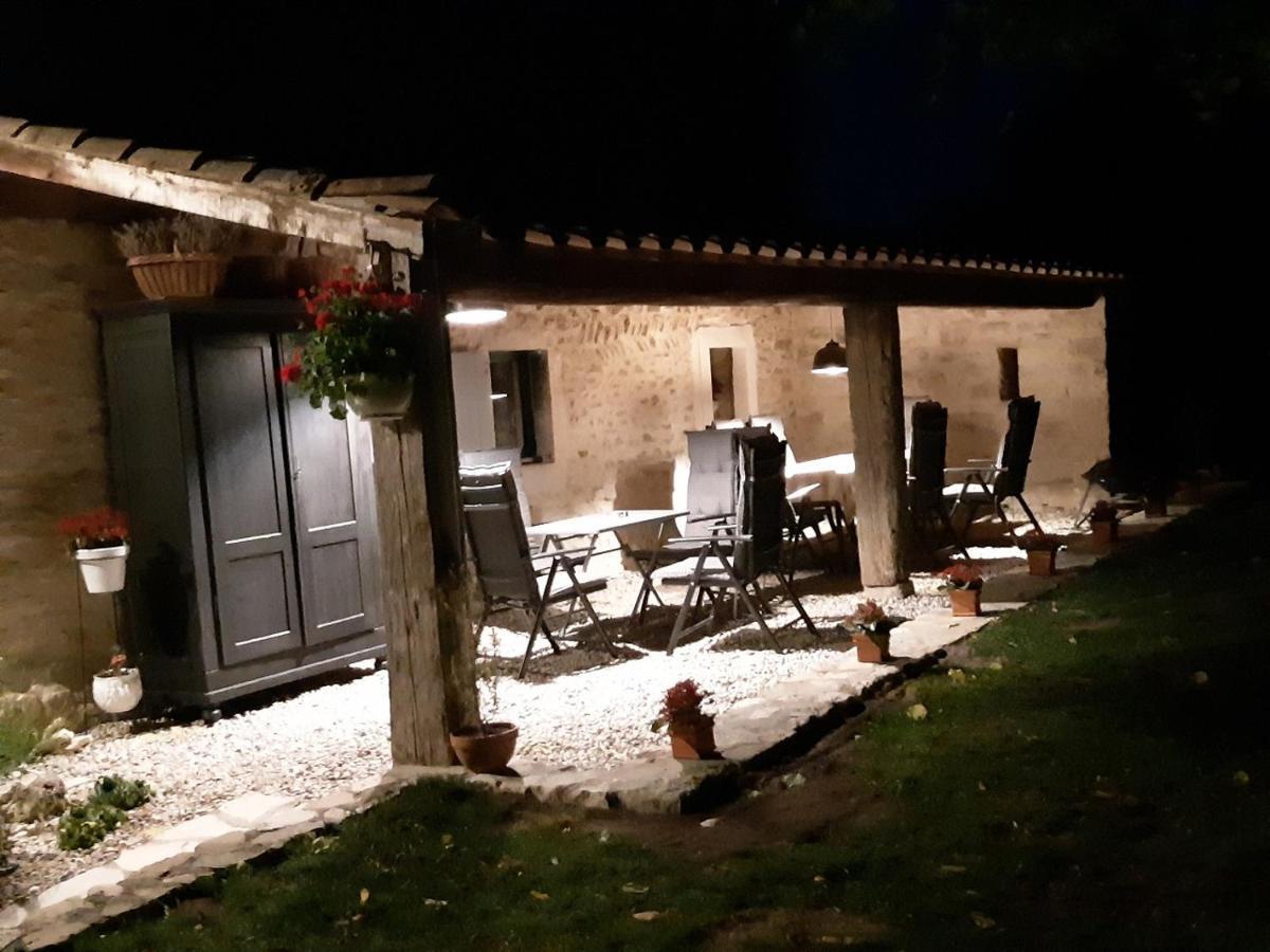 Apartament Chez Elles Portes-en-Valdaine Zewnętrze zdjęcie